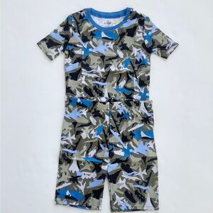 The Children's Place Boys Green, Blue & Black Camouflage Pajama Set